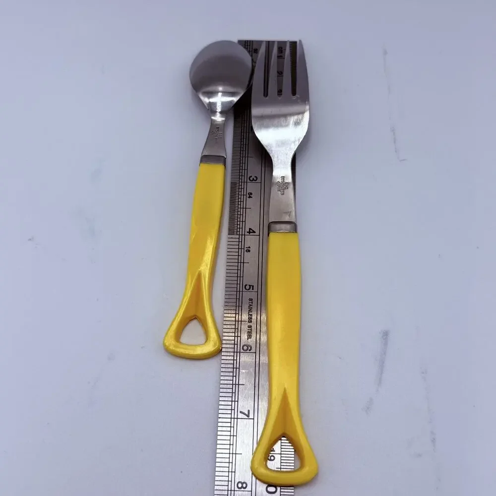 Vtg IIC Stainless Japan Yellow Handle 32 PC Flatware 8 Settings Fork Knife Spoon